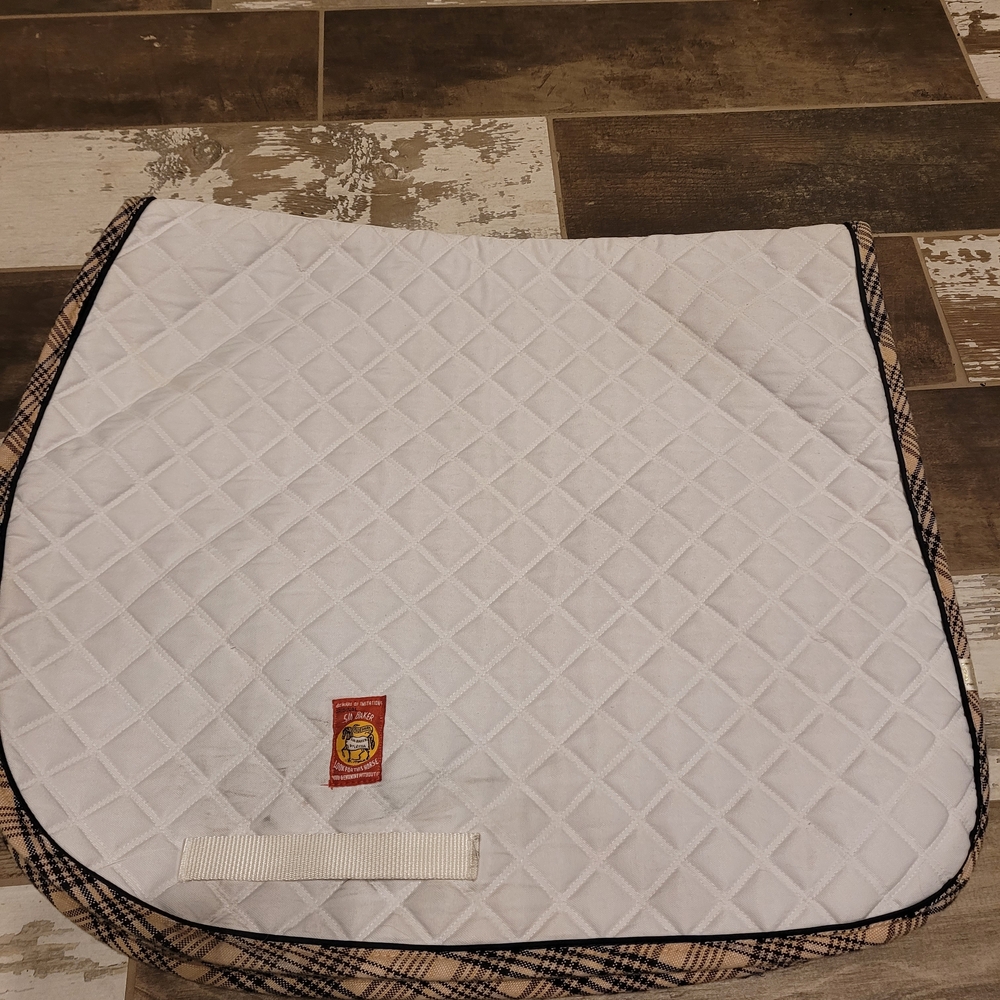 LETTIA BAKER Saddle Pad